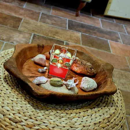 Su'e Lentu Фермерский дом Боса